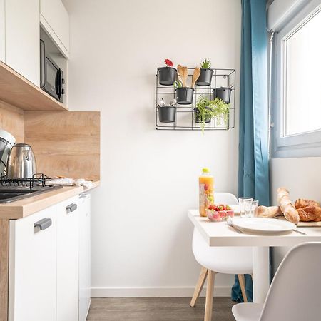 Suite Le Studio Litchi Baigne De Lumieres & Proche Des Plages Saint-Nazaire  Zewnętrze zdjęcie